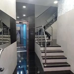 Amplio, Luminoso Y Moderno Cerca Del Casco Viejo Appartement